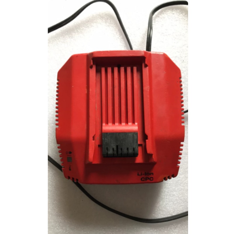 Multi-Voltage Fast Charger C 4 - Power Tools Hilti recension och pris